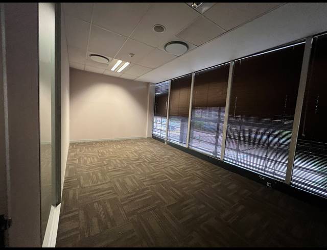 509M² OFFICE TO LET IN HIGHVELD